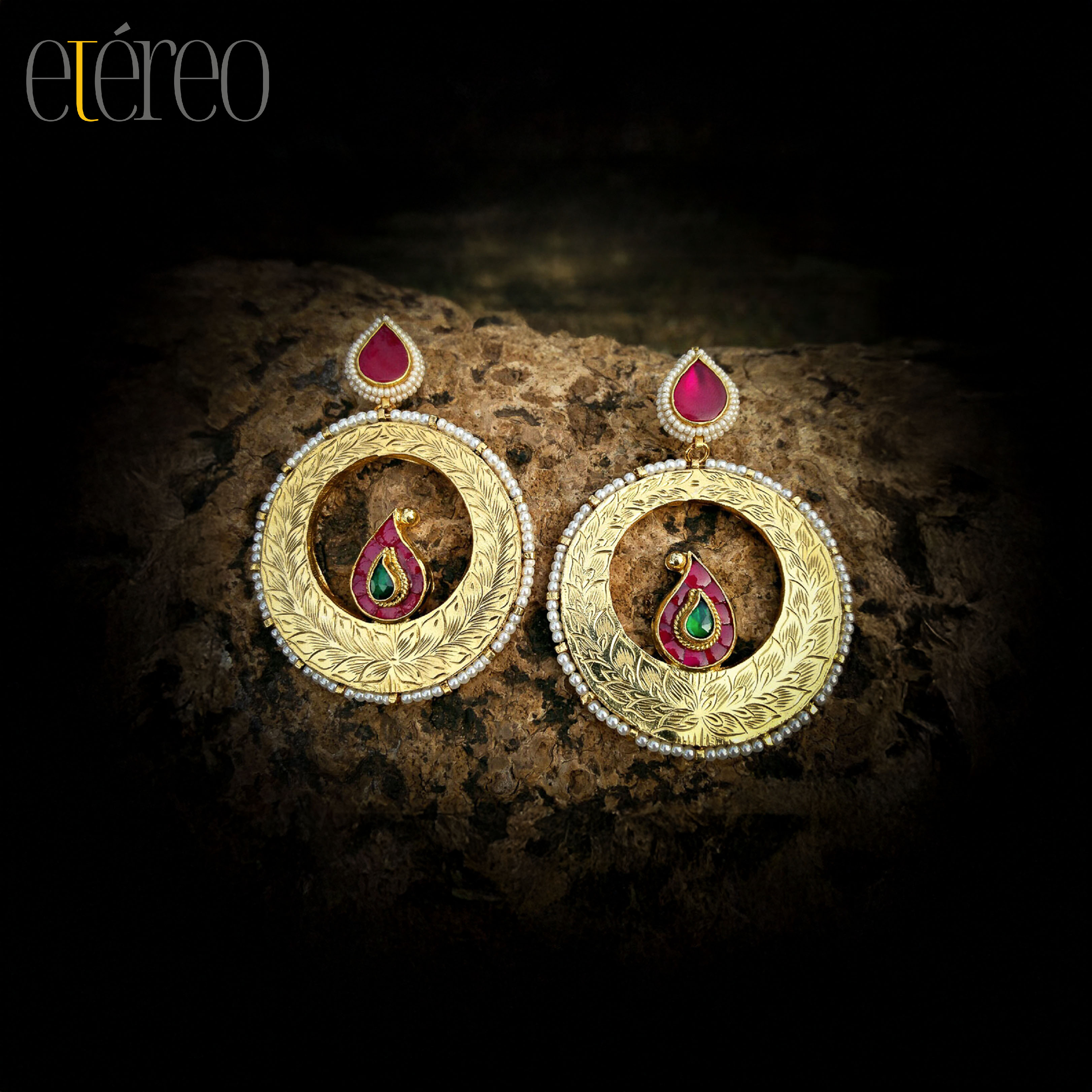 ER1013-Gold engraving with red n green stones Chaandbaali