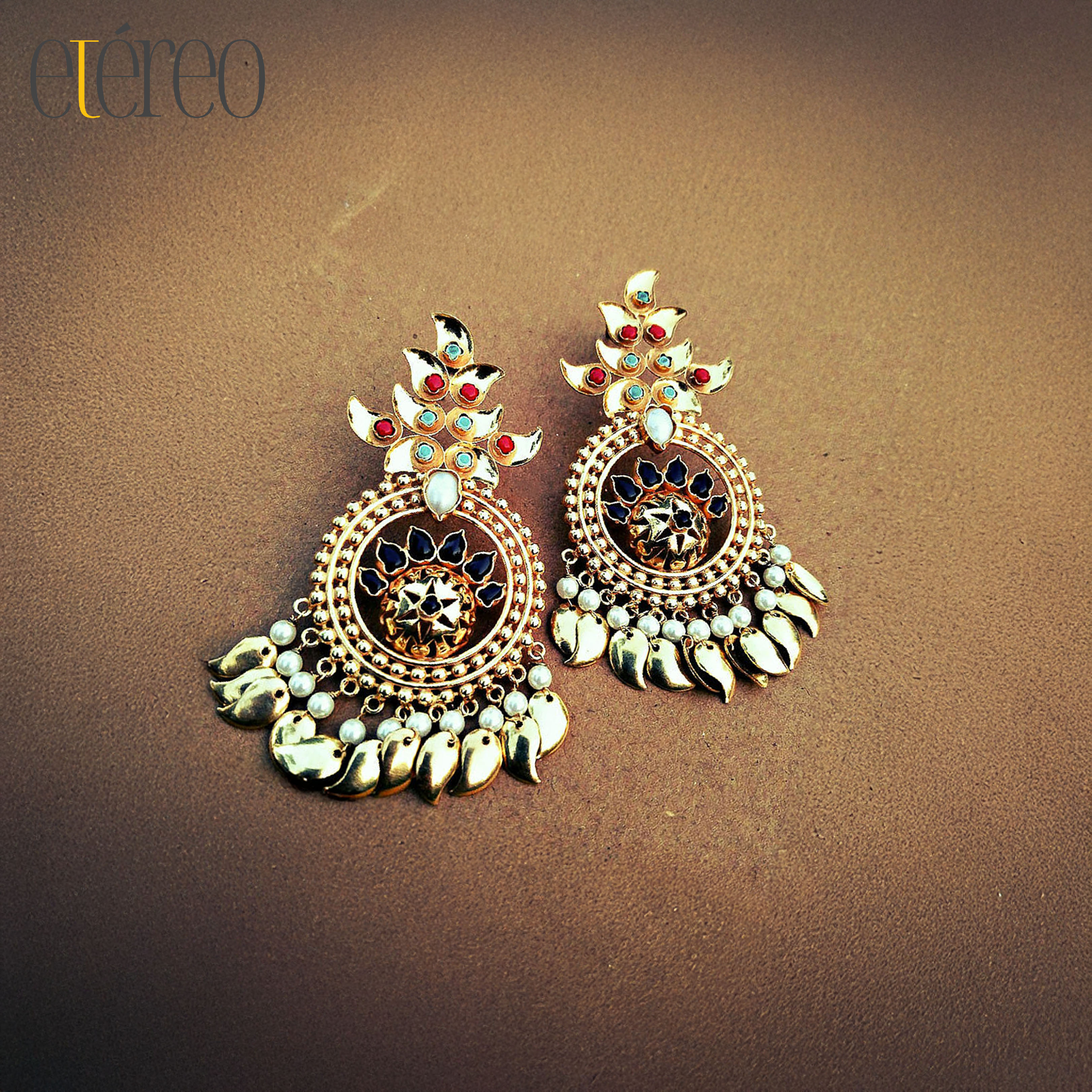 ER1015-Golden and Stone with Golden Leaf Chaandbaali
