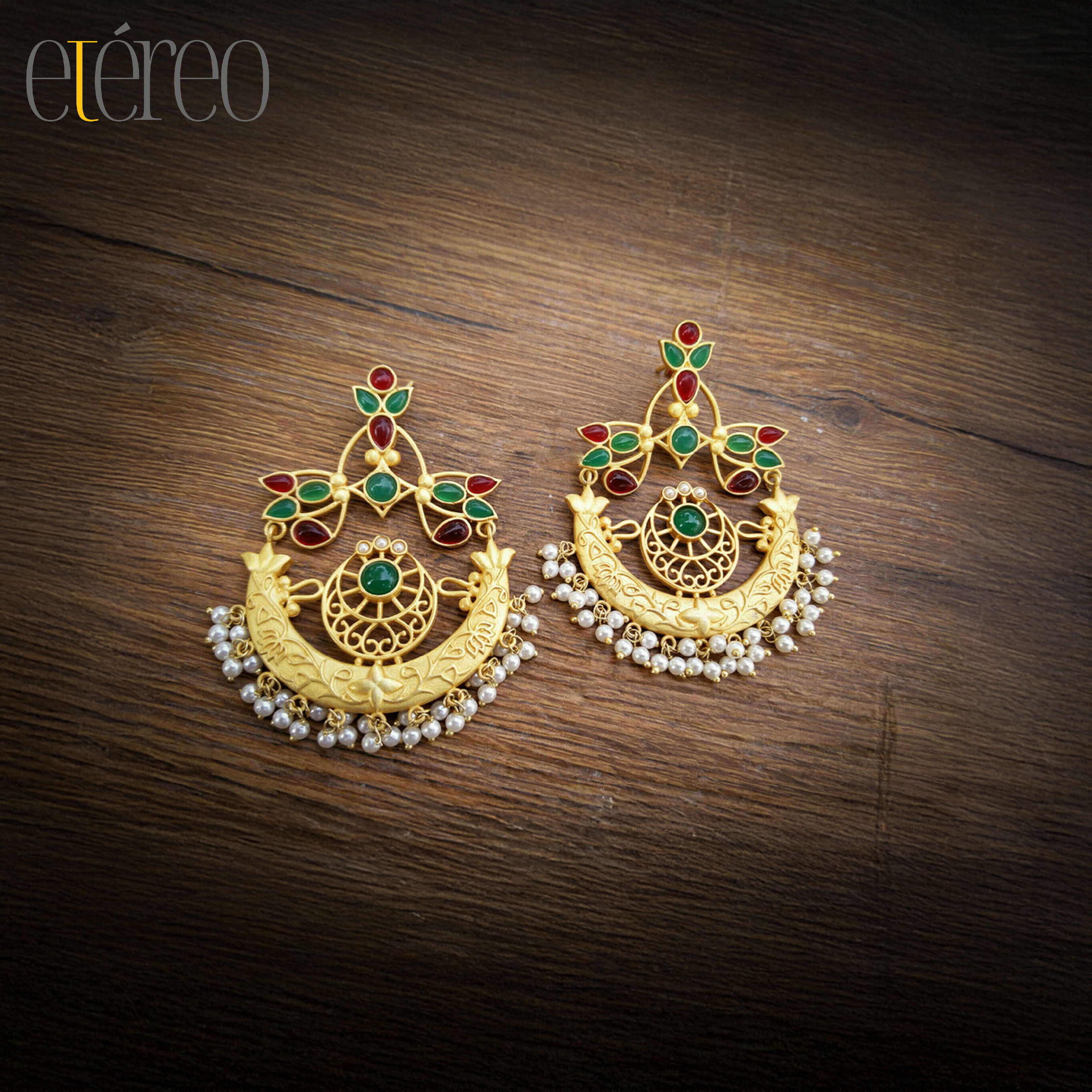 ER1018-Golden filigree with stones n cluster of pearls Chaandbaali