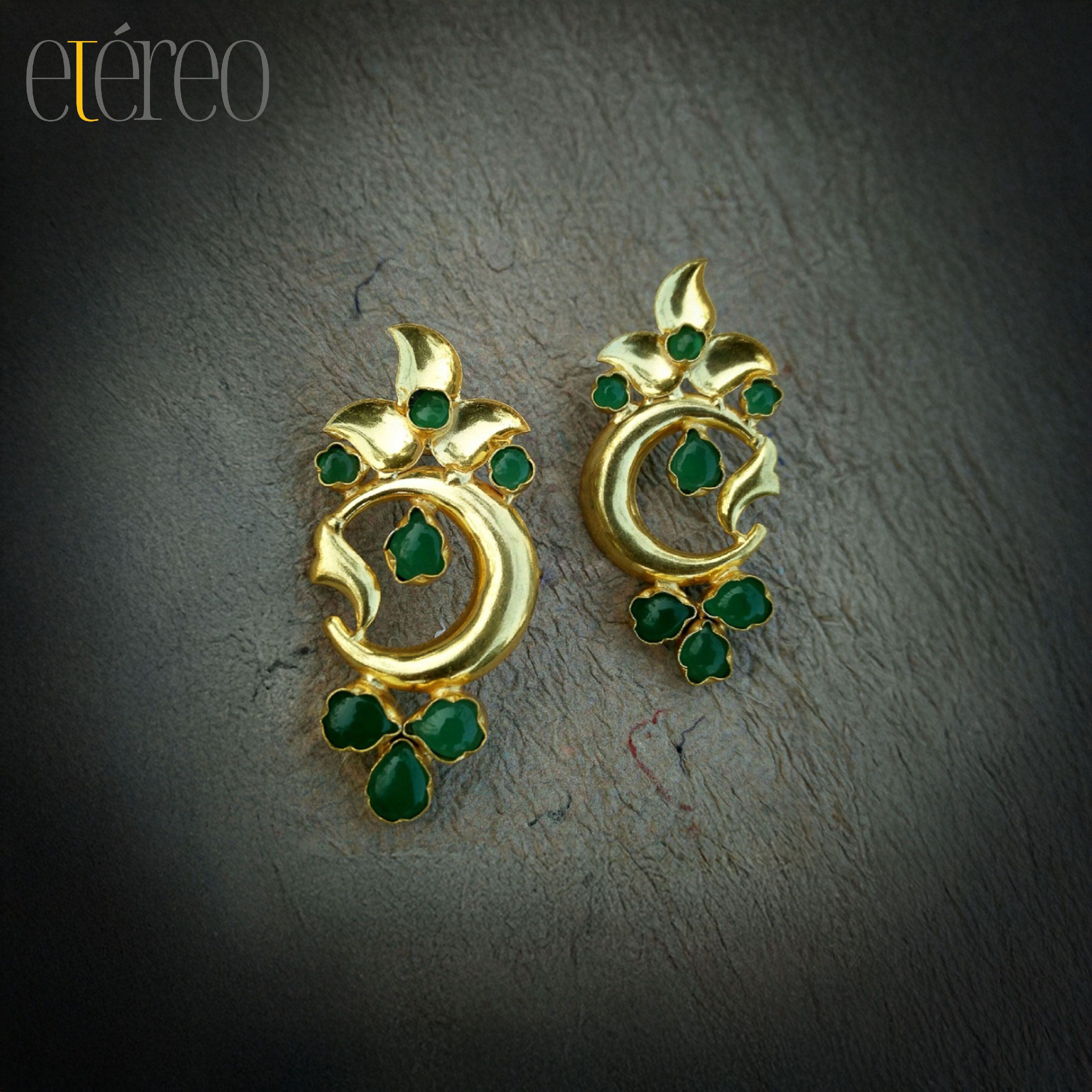 ER2007-Golden and green stones ER2007-Golden and green stones